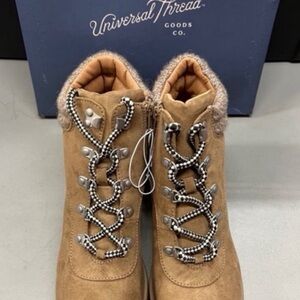 Universal Thread Women's Tan Boots